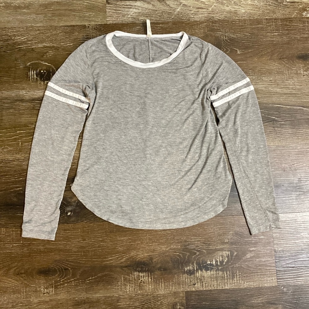 Atticute top